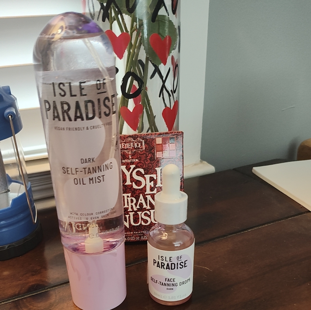 Isle of Paradise Dark Self-Tanning Oil Mist and Face Drops Set